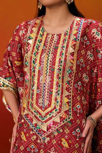 Buy_Evra By Nikita_Red Silk, Cotton Gota Patti Round Neck Patola Print Kaftan And Pant Set 