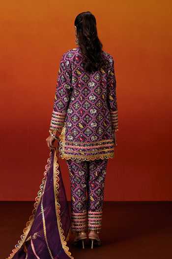 Shop_Evra By Nikita_Magenta Silk, Cotton Gota Patti Round Neck, Yes Patola Print Kurta Pant Set _at_Aza_Fashions