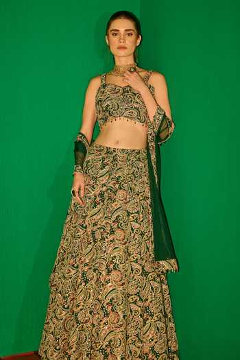 Evra By Nikita_Green Georgette Embroidery Sweetheart Neck Paisley Lehenga Set _Online_at_Aza_Fashions