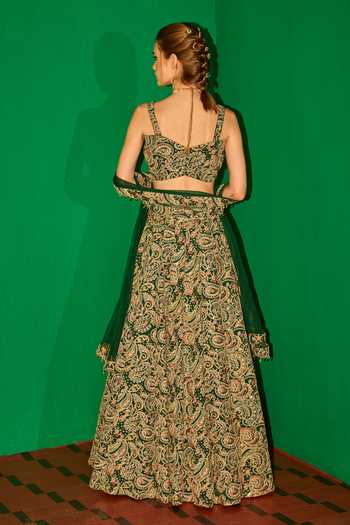 Shop_Evra By Nikita_Green Georgette Embroidery Sweetheart Neck Paisley Lehenga Set _Online_at_Aza_Fashions