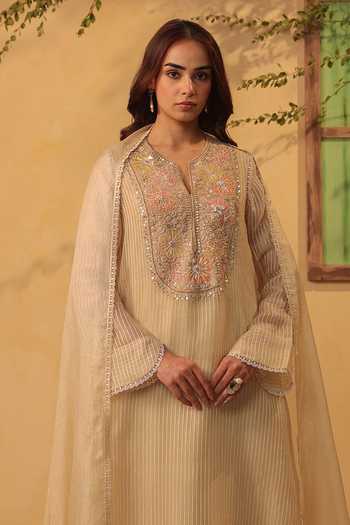 Label Niti Bothra_Beige Silk, Chanderi, Tencel Pearls, Applique Yoke Embroidered Kurta And Pant Set _Online
