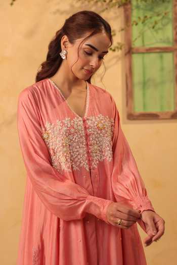 Label Niti Bothra_Pink Silk, Chanderi, Tencel Embroidery, Pearls, Applique Kurta And Pant Set _Online