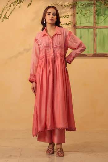 Buy_Label Niti Bothra_Pink Silk, Chanderi, Tencel Lace Collared, Yes Pintuck Kurta And Pant Set _at_Aza_Fashions