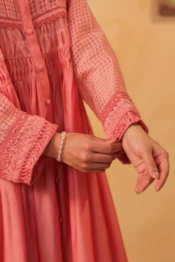 Buy_Label Niti Bothra_Pink Silk, Chanderi, Tencel Lace Collared, Yes Pintuck Kurta And Pant Set 