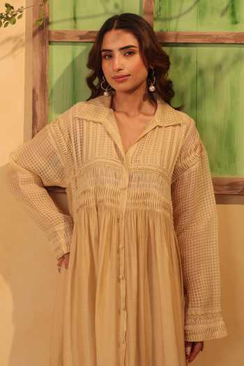 Buy_Label Niti Bothra_Beige Silk, Chanderi, Tencel Lace Collared, Yes Pintuck Kurta And Pant Set 