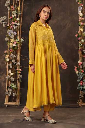 Buy_Label Niti Bothra_Yellow Silk, Chanderi, Tencel Lace Collared Pintuck Kurta And Pant Set _Online_at_Aza_Fashions