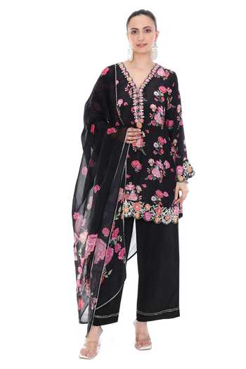 Buy_Tanu Malhotra_Black Crepe, Organza Embroidery, Lace V-neck Bloom Print Kurta Set _at_Aza_Fashions