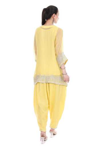 Shop_Tanu Malhotra_Yellow Lurex Embroidery Round Neck Kaftaan And Pant Set _at_Aza_Fashions