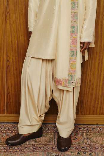 Dolly J_Ivory Silk, Cotton Embroidery, Sequins The Raphael Kurta Set _Online_at_Aza_Fashions