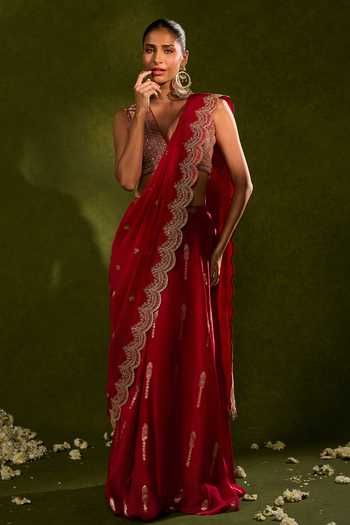 Buy_Chamee & Palak_Red Silk, Organza Sequins, Pearls, Amal Jamewar Pre-draped Lehenga Saree Set 