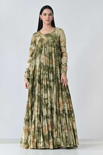 Buy_Samant Chauhan_Olive Green Cotton Round Neck Meadow Pleated Print Dress _at_Aza_Fashions