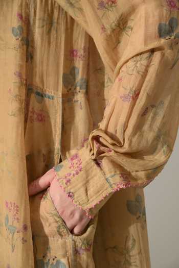Buy_Samant Chauhan_Beige Silk, Cotton Mandarin Collar Floral Print Dress 