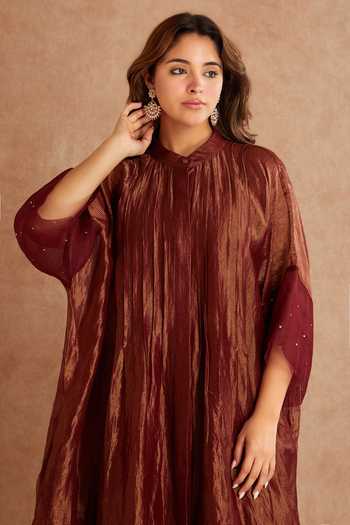 Priya Chaudhary_Red Tissue, Chanderi Mandarin Collar, V-neck Overlay Jacket And Tunic Set _at_Aza_Fashions