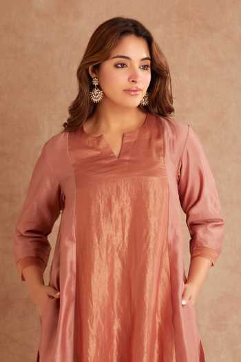 Priya Chaudhary_Pink Chanderi Split V-neck Kurta And Pant Set _at_Aza_Fashions
