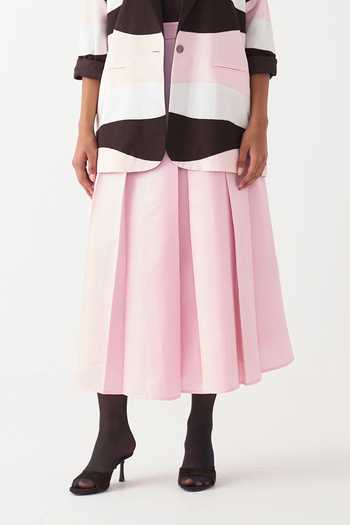 Three_Pink Chanderi Pleated Skirt _Online_at_Aza_Fashions