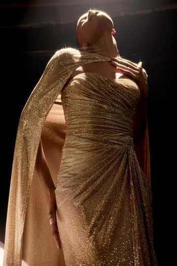 Buy_Itrh_Beige Net Crystals Sweetheart Neck, High Valora Draped Corset Gown With Cape 
