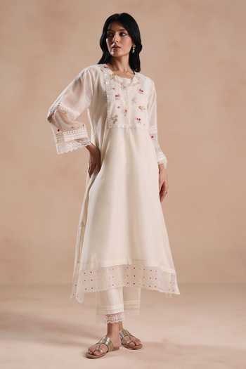 Begum_Ivory Chanderi Silk, Cotton, Organza Lace Round Siara Yoke Embroidered Kurta Set _Online_at_Aza_Fashions