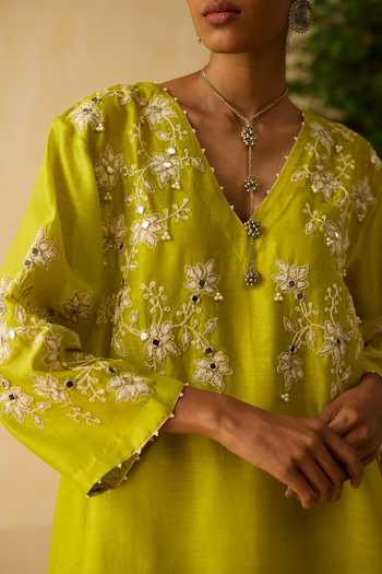 Shikha Mehta_Lime Silk, Chanderi, Cotton Embroidery, Mirrors V-neck Arzoo Dori Kurta Set _at_Aza_Fashions