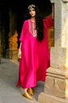 Buy_Jayanti Reddy_Pink Silk Embroidery Leila Zardosi Embellished Kaftan _at_Aza_Fashions