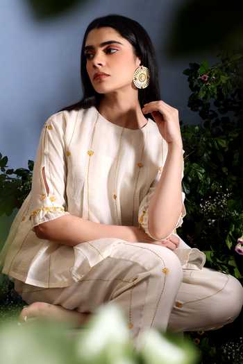 Taisha_Off White Chanderi Embroidery, Beads, Tassels Kaira Pure Malai Top And Pant Set _at_Aza_Fashions