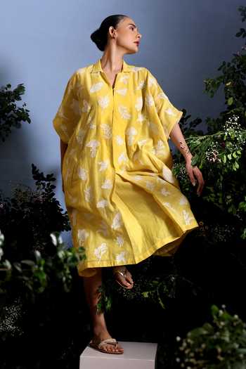 Taisha_Yellow Chanderi Applique Open Neck Niwana Motif Pattern Pure Malai Kaftan _at_Aza_Fashions