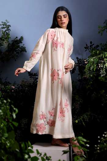 Buy_Taisha_Off White Chanderi Applique High Neck Sakuraa Cherry Blossom Dress _Online_at_Aza_Fashions