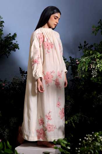 Taisha_Off White Chanderi Applique High Neck Sakuraa Cherry Blossom Dress _at_Aza_Fashions