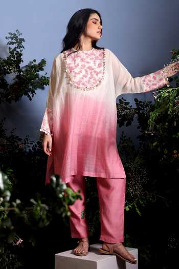 Buy_Taisha_Pink Chanderi Embroidery, Sequins, Tassels Miora Pure Malai Kurta And Pant Set _at_Aza_Fashions