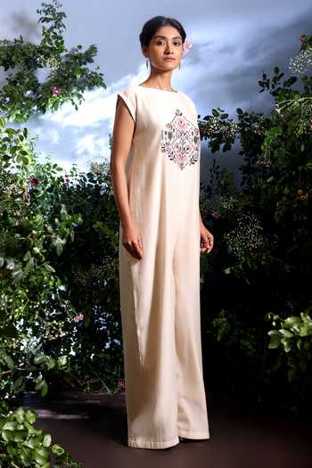 Buy_Taisha_Off White Reka Hand Embroidered Jumpsuit _Online_at_Aza_Fashions