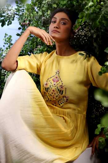 Shop_Taisha_White Chanderi Embroidery Round Neck Midi Dress _Online_at_Aza_Fashions