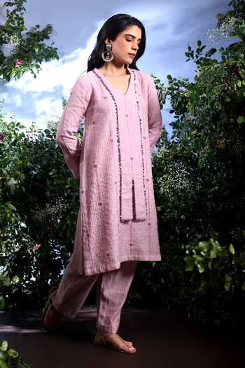 Taisha_Purple Chanderi Embroidery, Sequins, Sukriti Stripe Pattern Kurta And Pant Set _at_Aza_Fashions