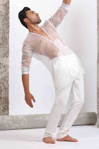 Agraj Jain_White Organza Embroidery, Applique Hand Hercules Motif Kurta _Online_at_Aza_Fashions