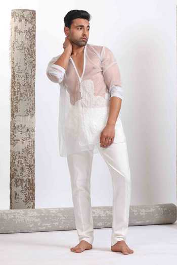 Buy_Agraj Jain_White Organza Embroidery, Applique Hand Hercules Motif Kurta _at_Aza_Fashions
