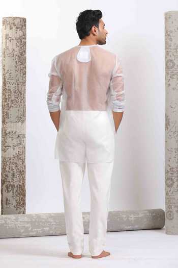 Shop_Agraj Jain_White Organza Embroidery, Applique Hand Hercules Motif Kurta _at_Aza_Fashions