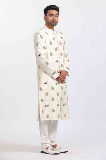 Buy_Agraj Jain_Ivory Silk, Bamboo Embroidery, Zari Ranthambore Sherwani Set _at_Aza_Fashions