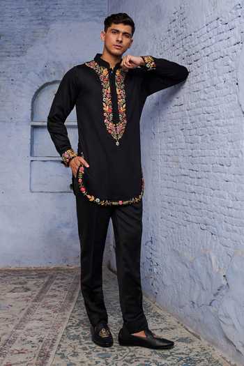 Buy_Agraj Jain_Black Silk, Cotton, Bamboo Embroidery, Zari Maharaja Kashmiri Kurta Set _at_Aza_Fashions