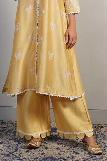 Buy_Samant Chauhan_Yellow Silk, Cotton Embroidery V-neck Floral Threadwork Kurta And Palazzo Set _Online_at_Aza_Fashions