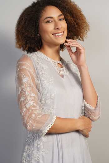 Samant Chauhan_Grey Silk, Cotton Embroidery, Lace Keyhole Floral Threadwork Kurta And Skirt Set _Online_at_Aza_Fashions