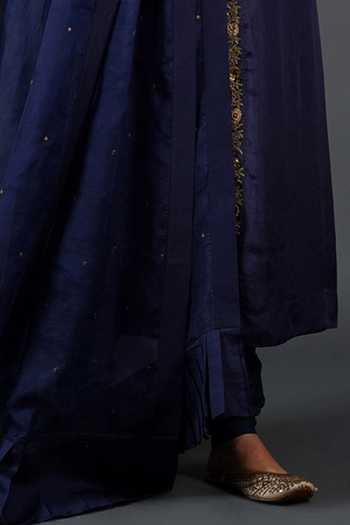 Samant Chauhan_Blue Silk Zari, Embroidery Round Neck Threadwork Kurta Set _Online_at_Aza_Fashions