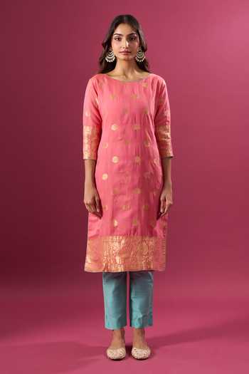 Shop_Khwaab By Sanjana Lakhani_Pink Silk Zari Round Neck Butti Pattern Art Kurta Set 