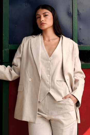 Buy_Raasa_Off White Handloom Cotton Collared Ash Cloud Blazer _at_Aza_Fashions