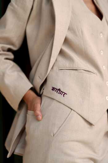 Buy_Raasa_Off White Handloom Cotton Collared Ash Cloud Blazer _Online_at_Aza_Fashions