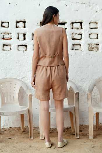 Raasa_Brown Handloom Cotton V-neck Sand Dune Blazer And Shorts Set _Online