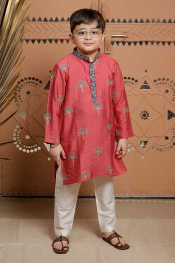 Buy_Tiny Colour_Pink Silk, Cotton Floral Block Print Kurta And Pyjama Set _at_Aza_Fashions