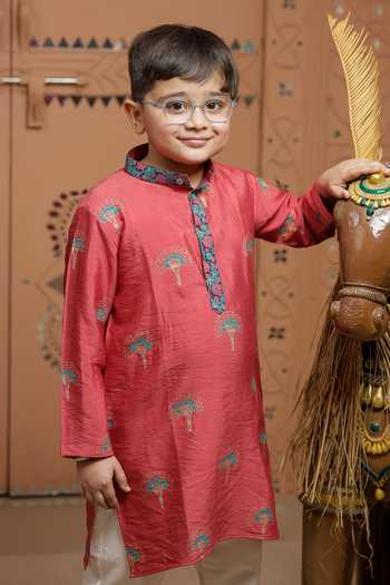 Tiny Colour_Pink Silk, Cotton Floral Block Print Kurta And Pyjama Set _at_Aza_Fashions
