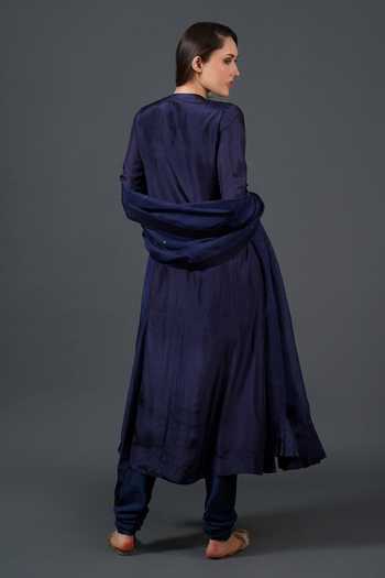 Shop_Samant Chauhan_Blue Silk Zari, Embroidery Round Neck Threadwork Kurta Set _at_Aza_Fashions