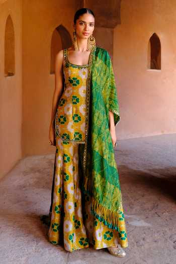 Drishti & Zahabia_Green Silk, Dupion Embroidery, Zari, Tara Floral Print Kurta Palazzo Set _at_Aza_Fashions