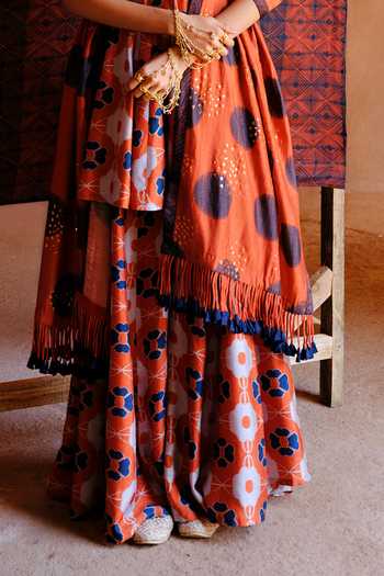 Drishti & Zahabia_Orange Silk, Dupion Embroidery, Sequins, Inaaya Floral Print Kurta Palazzo Set _Online_at_Aza_Fashions