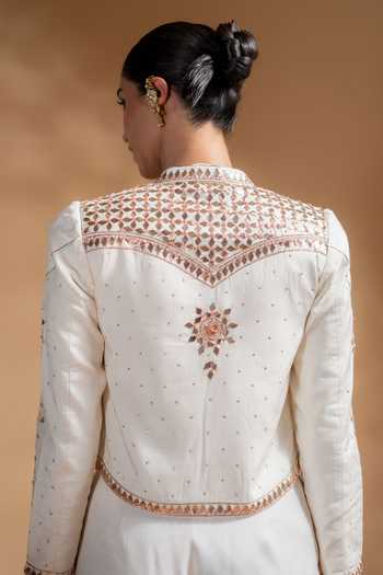 Shop_BAISE GABA_Off White Muslin Gota Patti Round Neck Chandra Embroidered Jacket _at_Aza_Fashions