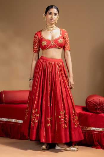 Baise Gaba_Red Chanderi, Organza Gota Patti Leaf Neck Sitara Embroidered Lehenga Set _Online_at_Aza_Fashions